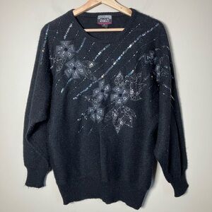 Vintage sweater crewneck knit sequin bead embellished floral embroidered 90s